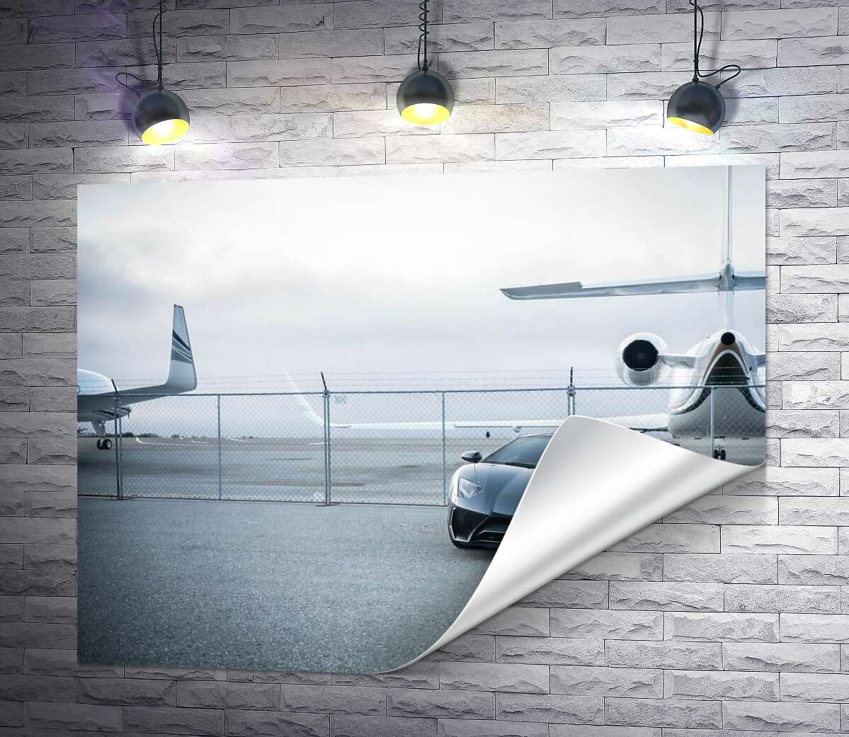 друк Чорний автомобіль Lamborghini Aventador на фоні літаків