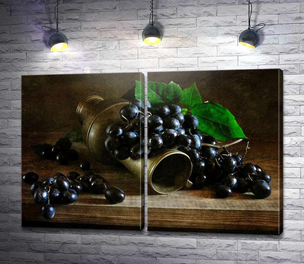 модульная картина Бронзовый кувшин с виноградом