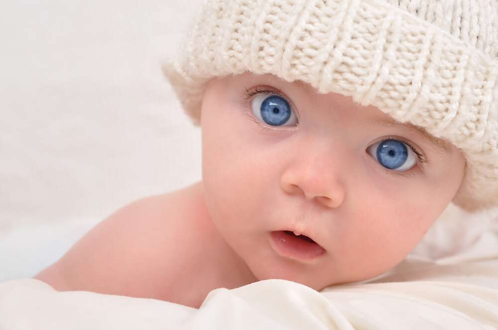 картина-постер Чистый взгляд голубых глаз ребенка