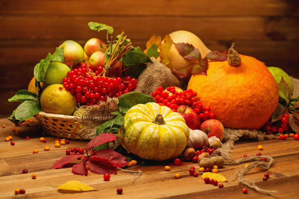 картина-постер Натюрморт с осенними овощами и фруктами