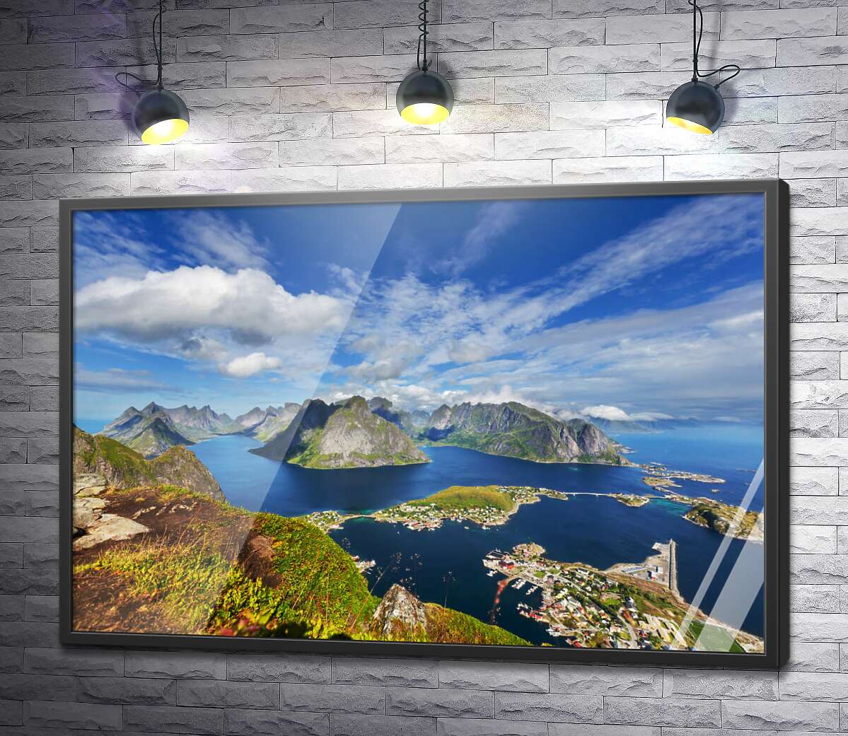 постер Лофотенские острова простираются в Норвежском море
