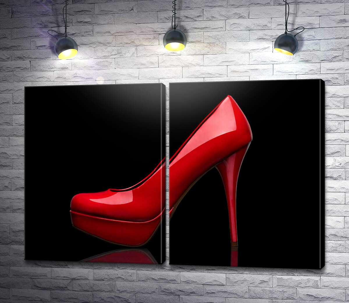 модульная картина Красные женские туфли на шпильке