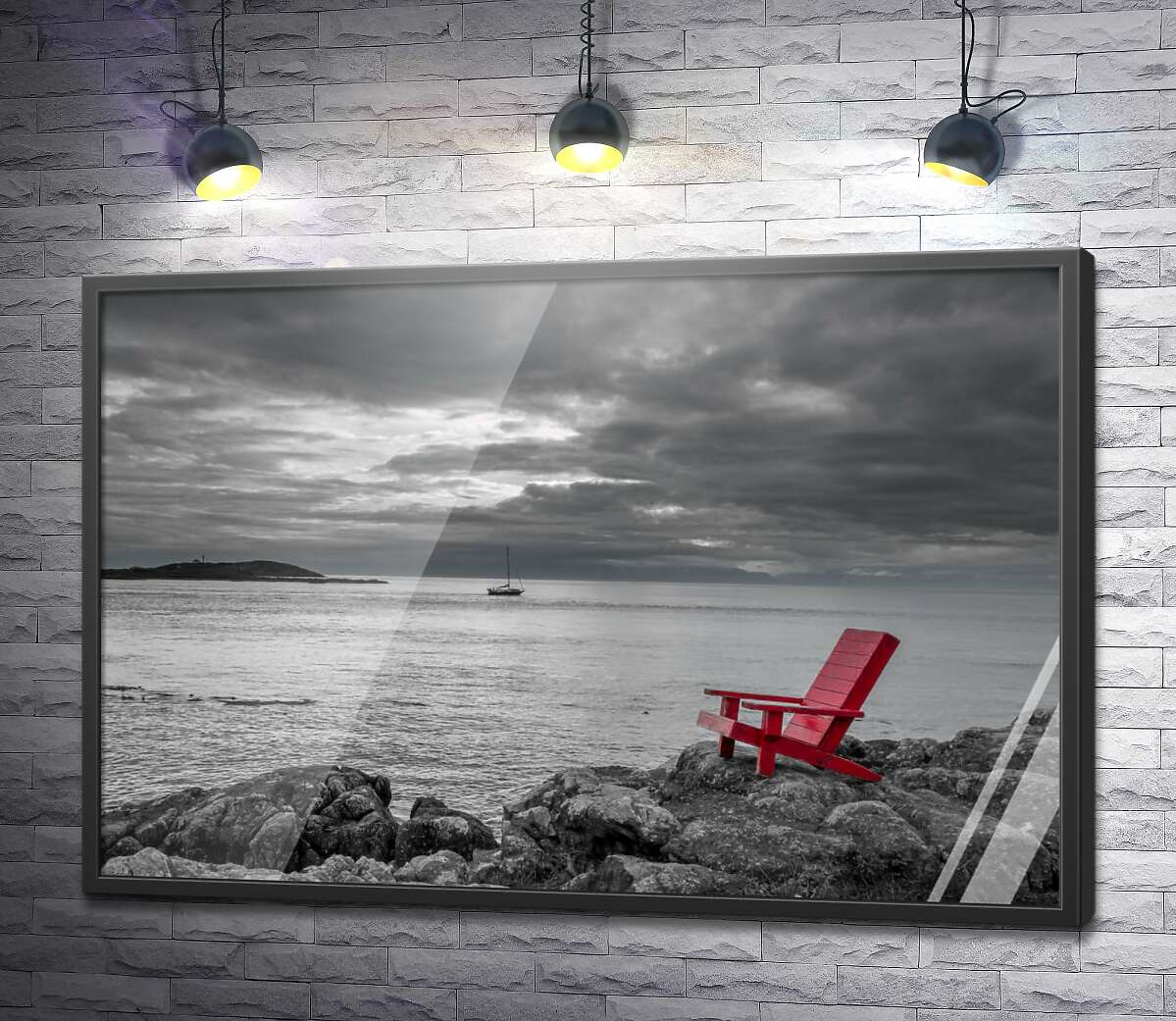 постер Самотній стілець на березі чорно-білого моря