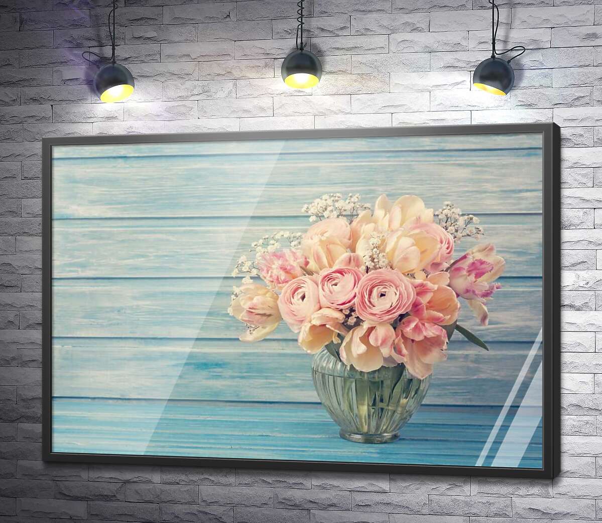 постер Натюрморт в пастельных тонах из роз и тюльпанов