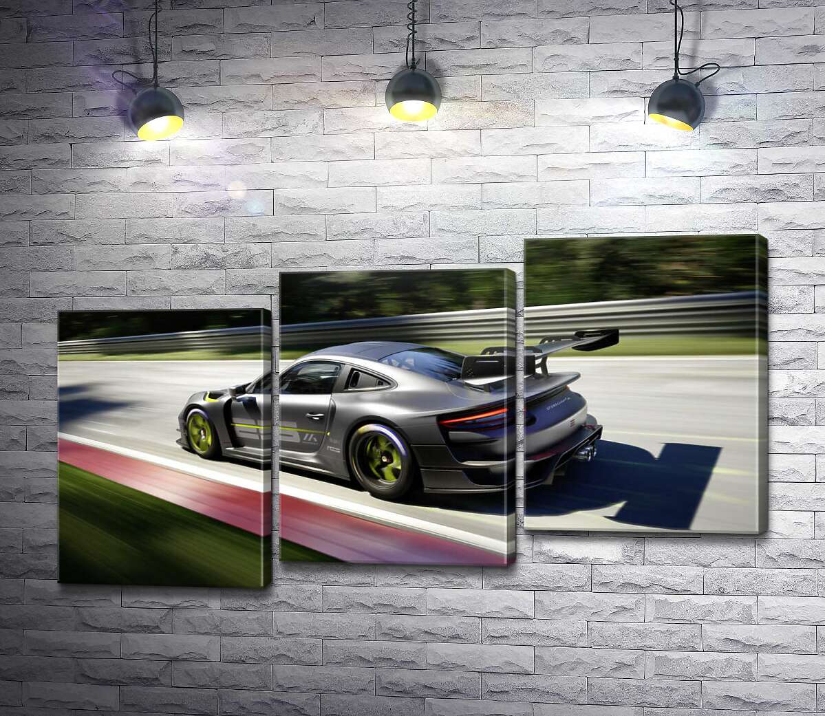 модульна картина Сірий автомобіль Porsche 911 GT2 мчить по трасі (Модуль №14)
