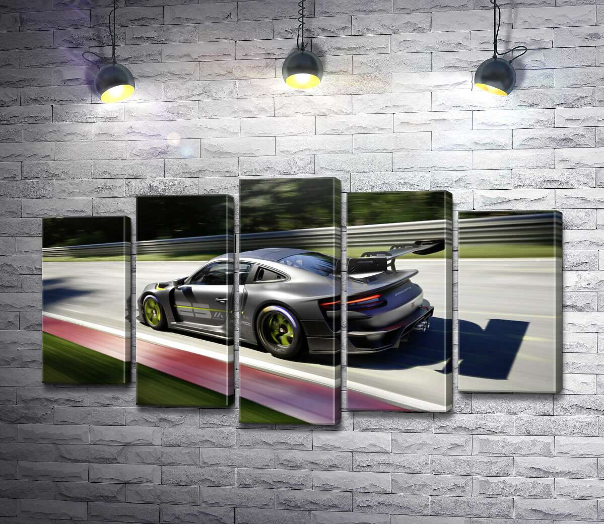 модульна картина Сірий автомобіль Porsche 911 GT2 мчить по трасі (Модуль №4)
