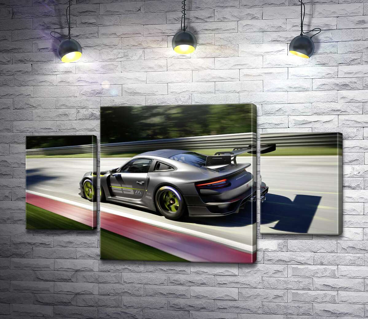 модульна картина Сірий автомобіль Porsche 911 GT2 мчить по трасі (Модуль №5)