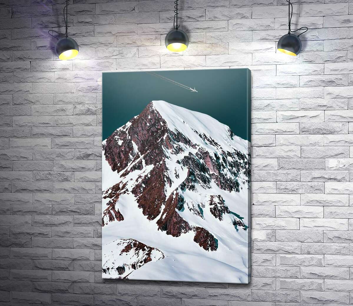 картина Скеляста вершина гори в снігу