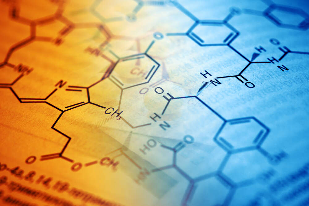 картина-постер Химическая формула на странице книги