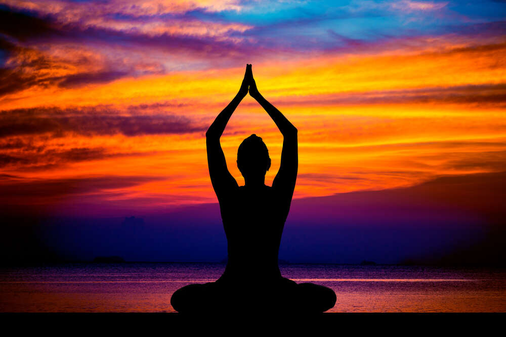 картина-постер Медитація в фарбах заходу сонця