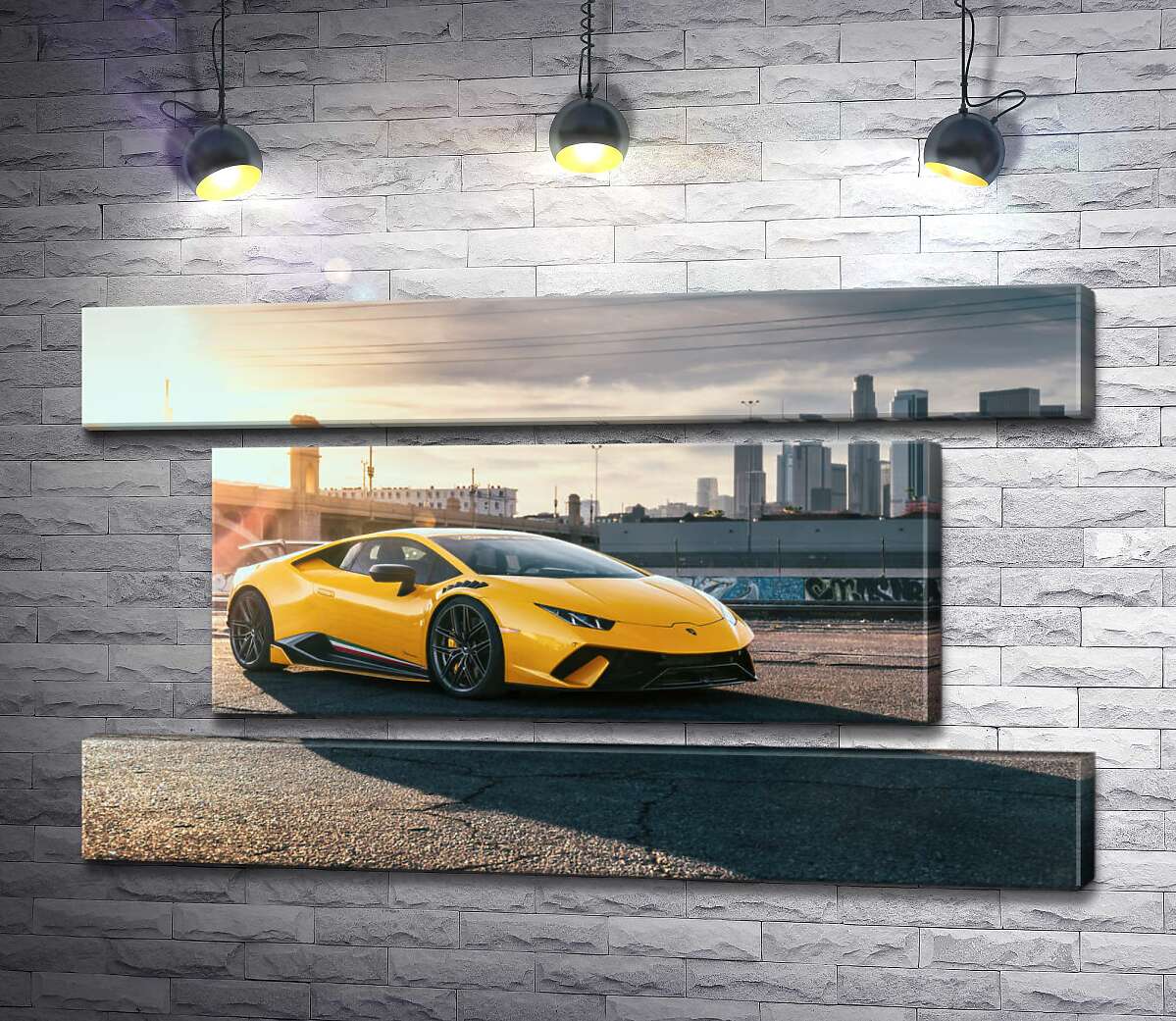 модульная картина Желтый автомобиль Lamborghini Huracan в лучах солнца (Модуль №18)