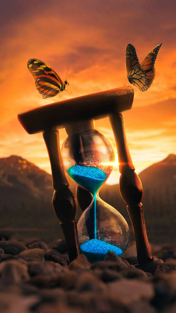 картина-постер Бабочки на песочных часах в лучах заката