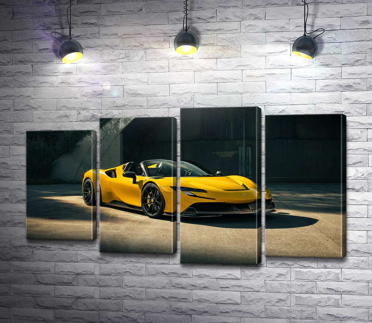 модульная картина Золотой автомобиль Ferrari SF90 Spider (Модуль №3)