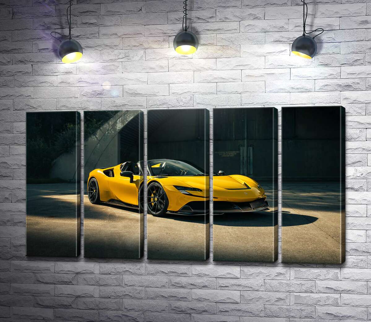 модульна картина Золотий автомобіль Ferrari SF90 Spider (Модуль №26)