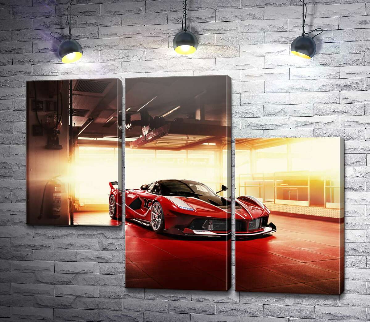 модульна картина Червоний автомобіль Ferrari FXX-K в ангарі (Модуль №13)