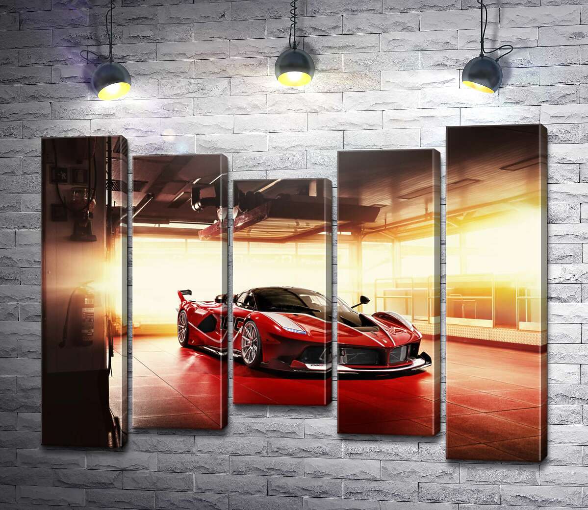 модульна картина Червоний автомобіль Ferrari FXX-K в ангарі (Модуль №27)