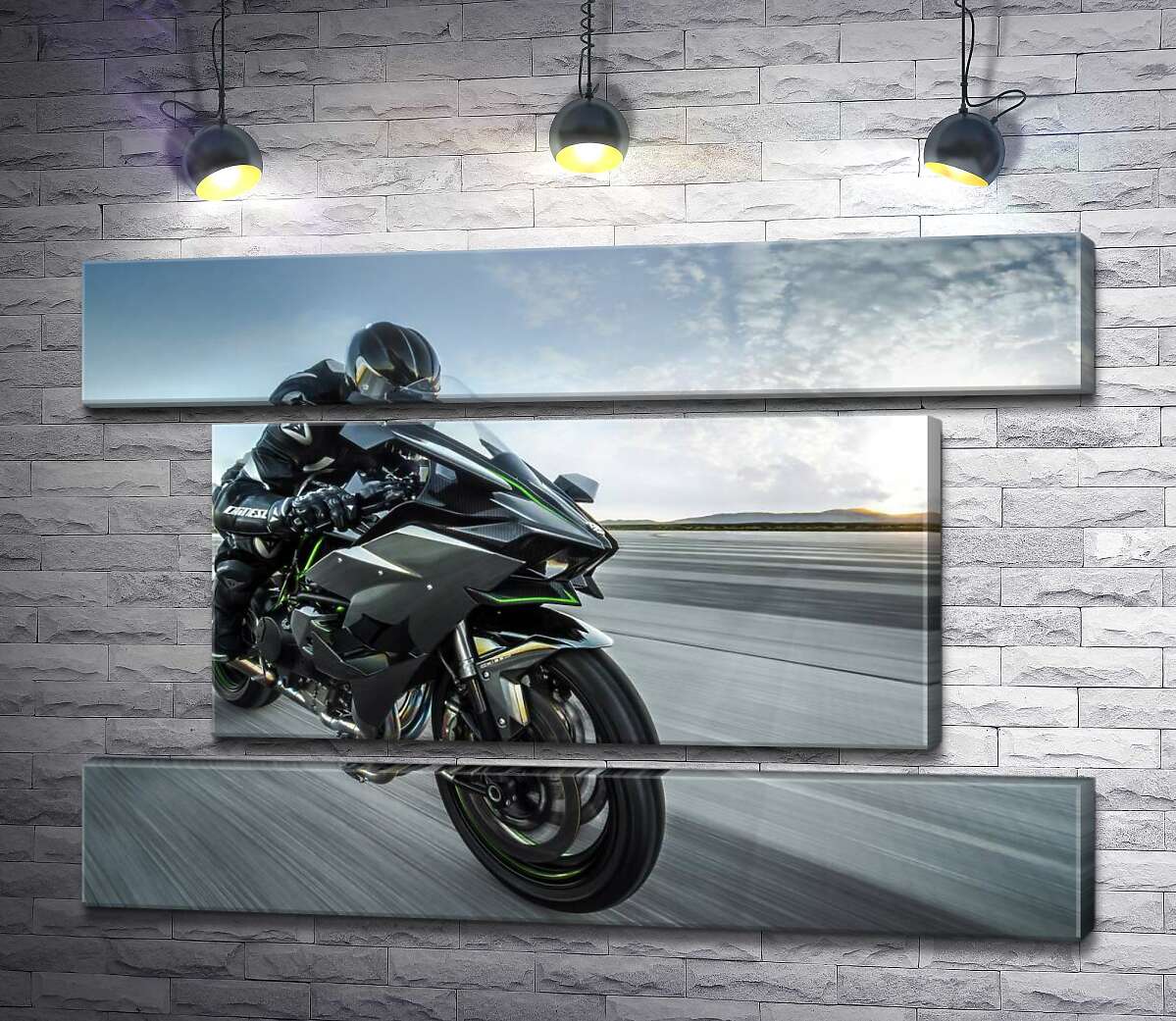 модульная картина Гонщик мчит на черном мотоцикле Kawasaki Ninja (Модуль №18)