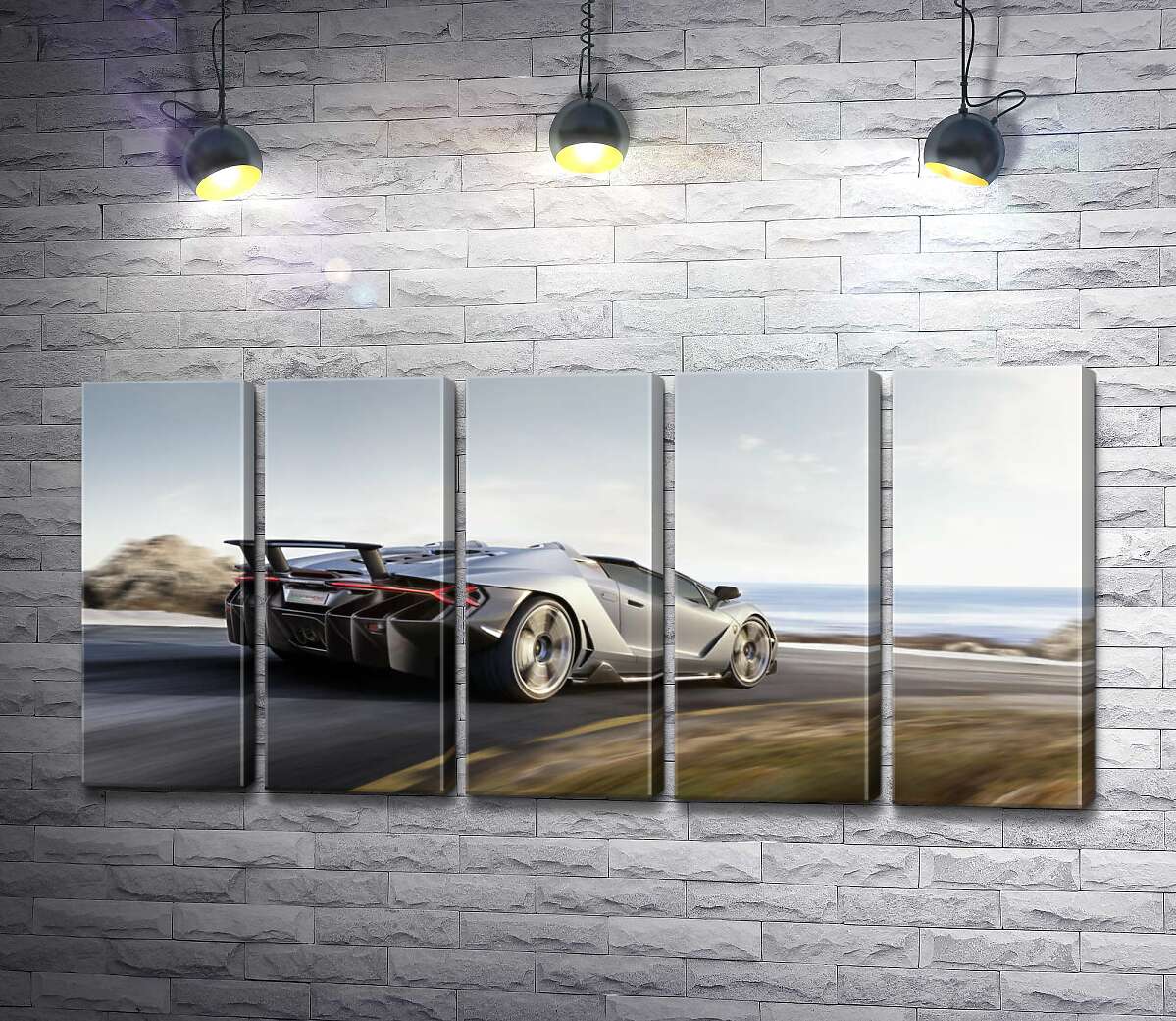модульная картина Серебристый автомобиль Lamborghini Centenario мчит по дороге (Модуль №26)