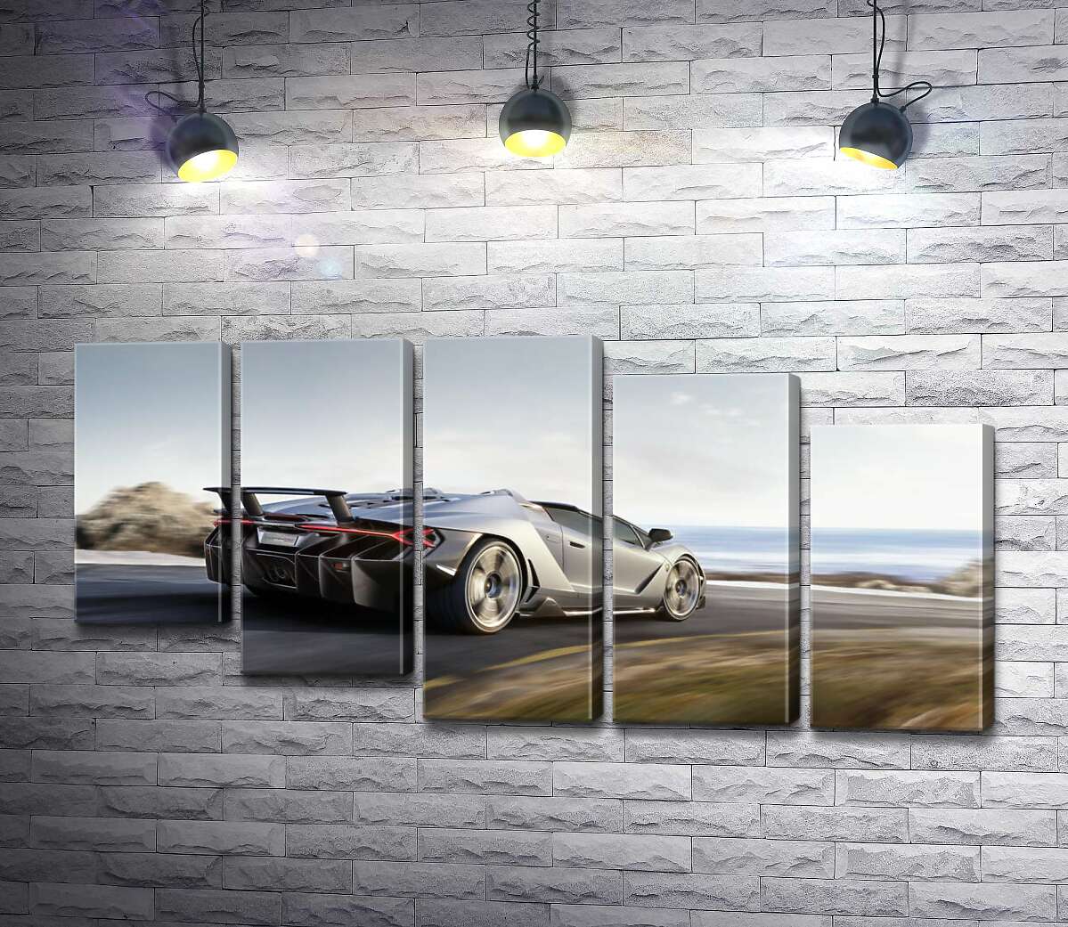 модульная картина Серебристый автомобиль Lamborghini Centenario мчит по дороге (Модуль №28)
