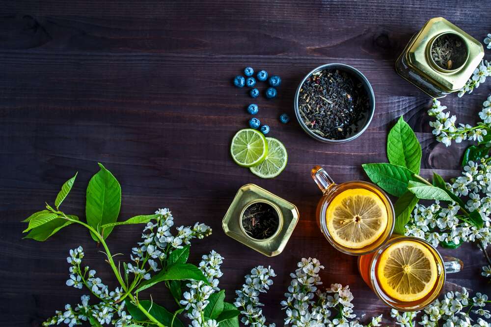 картина-постер Чай з лимоном і квітами черемхи