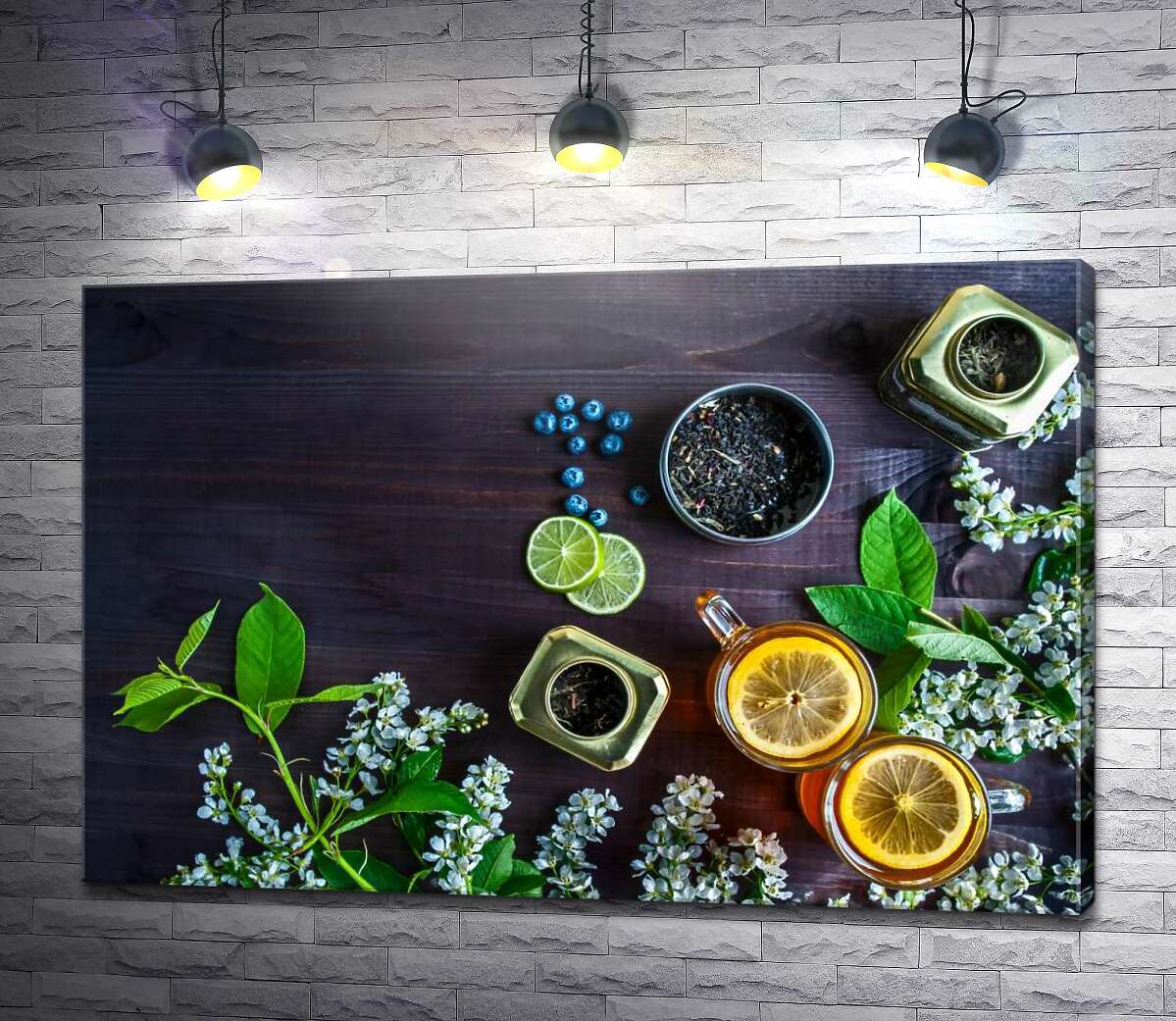 картина Чай с лимоном и цветами черемухи