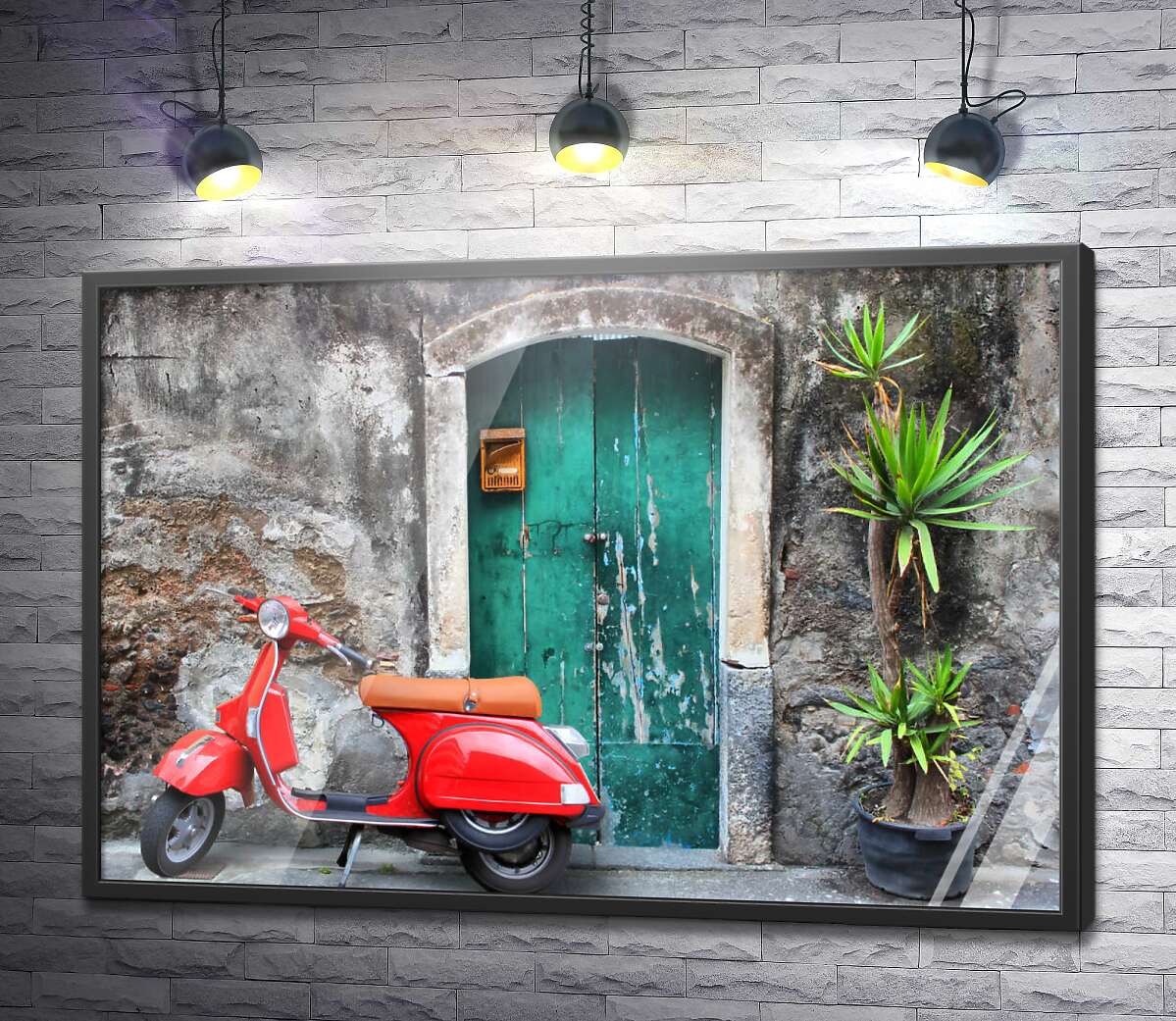 постер Червоний скутер біля вхідних дверей
