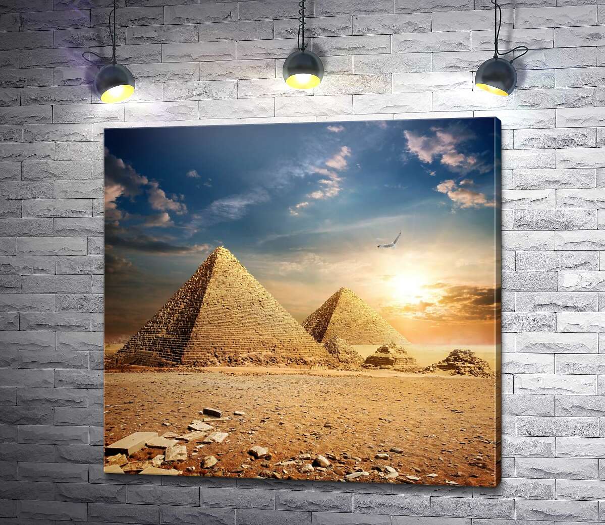 картина Самотні єгипетські піраміди на заході сонця