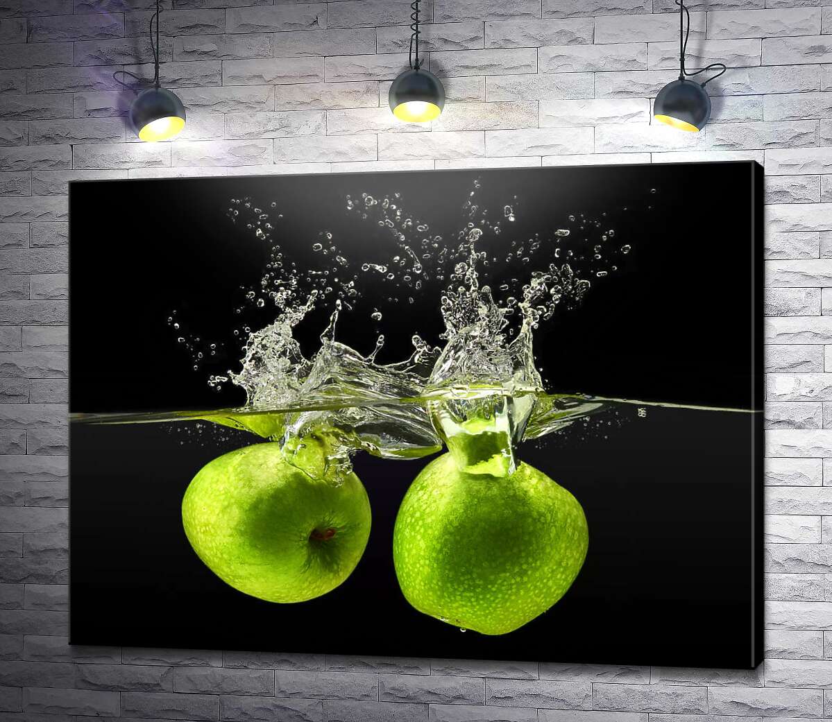 картина Два зелені яблука у воді