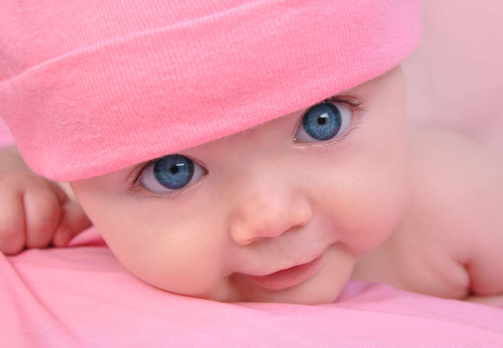 картина-постер Чистый взгляд голубых глаз младенца