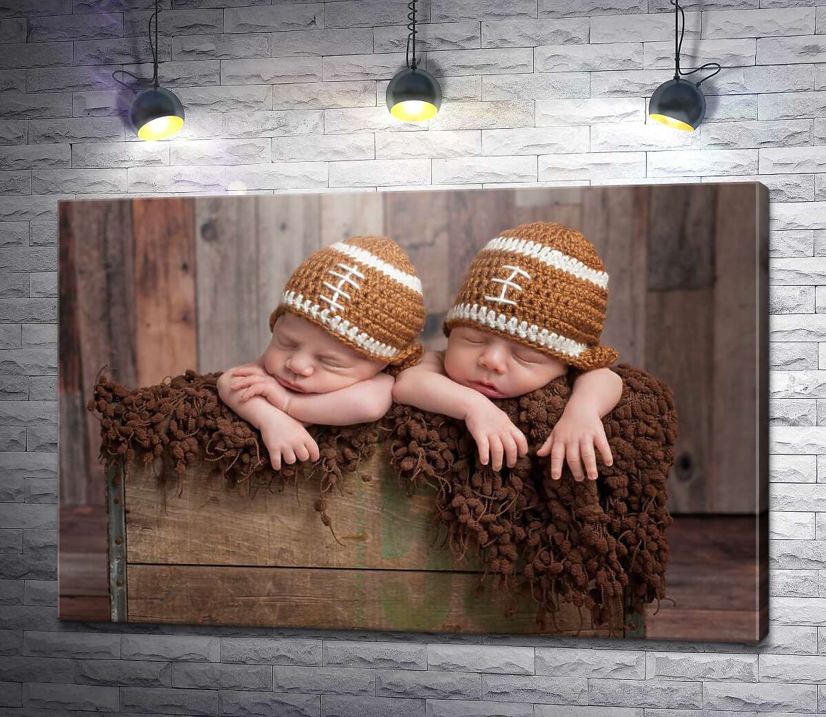 картина Младенцы в вязанных шапочках-регби