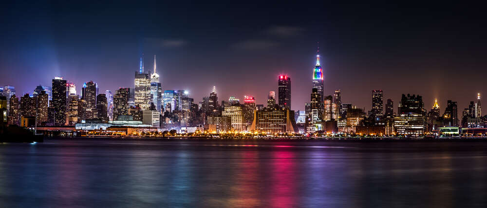картина-постер Яркие огни ночного Нью-Йорка