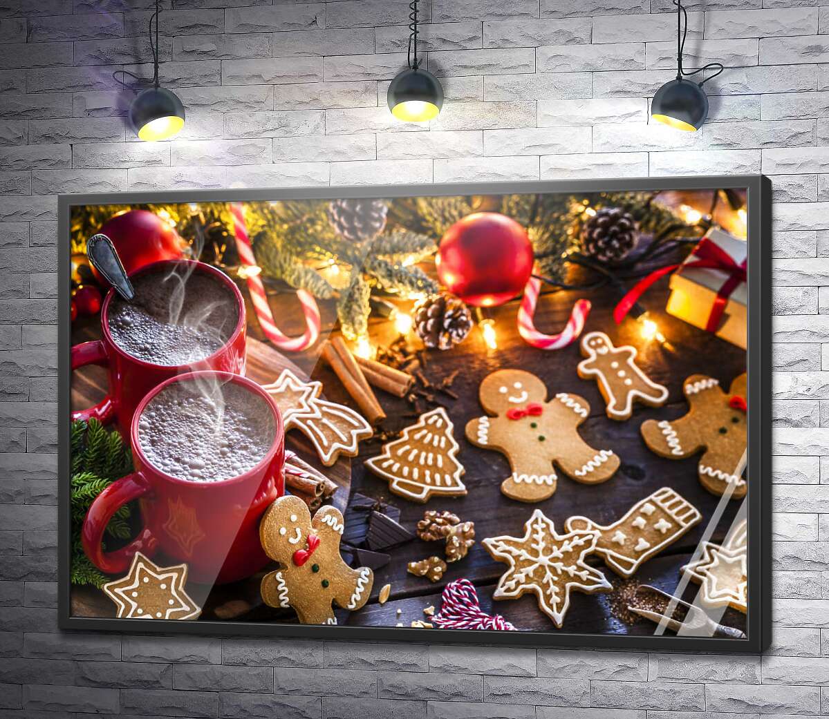 постер Рождественская атмосфера: имбирные пряники и две чашки какао возле елки
