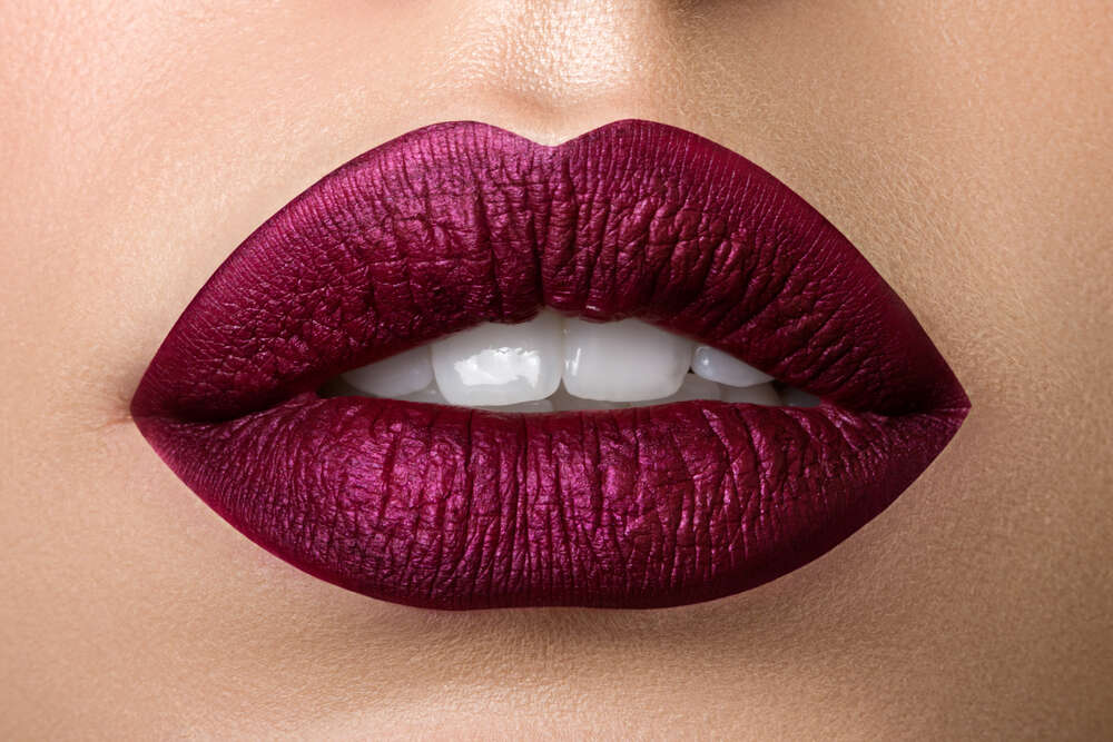 картина-постер Сочно-пурпурные женские губы