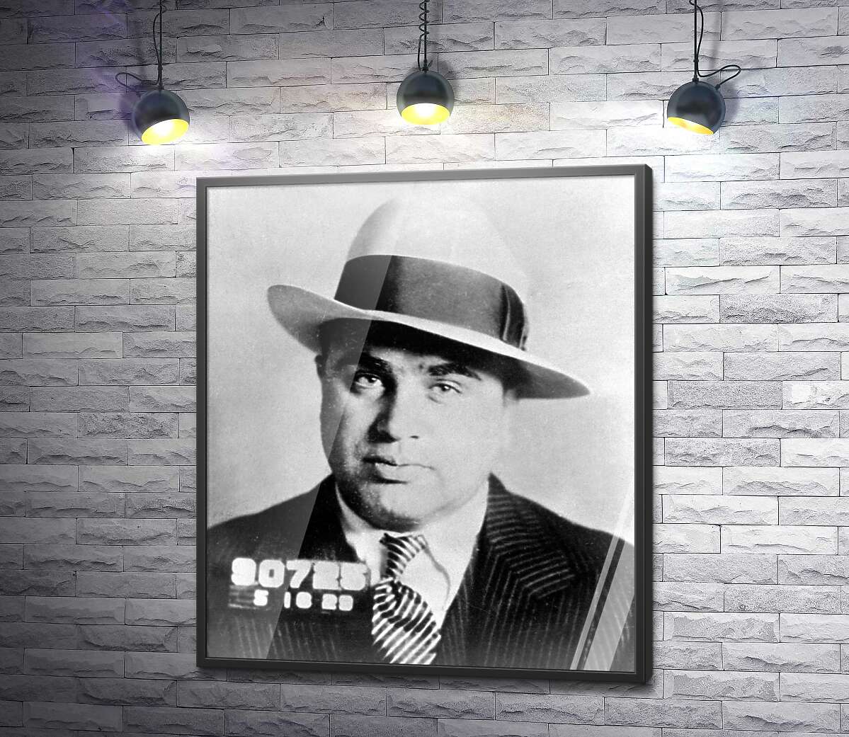 постер Фото Аль Капоне в полицейском участке