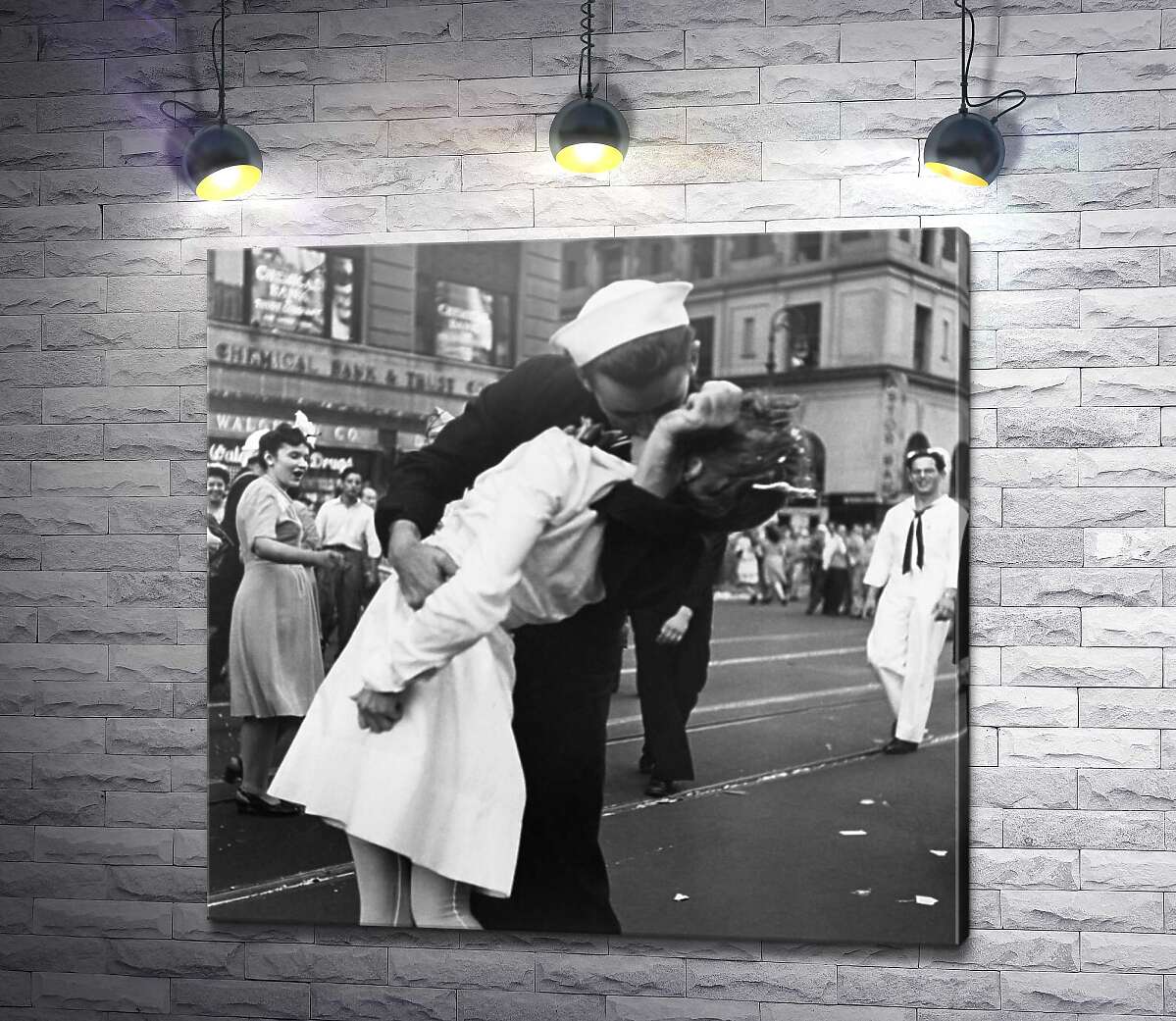 картина Поцелуй на Таймс Сквер в честь победы